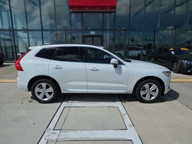 Volvo XC60 2022