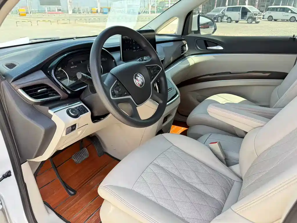 Buick GL8 2022
