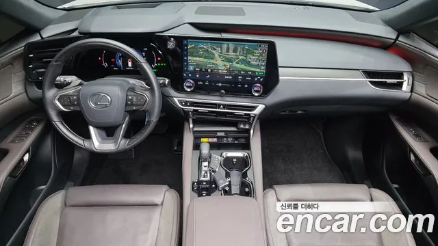 Lexus RX 2024
