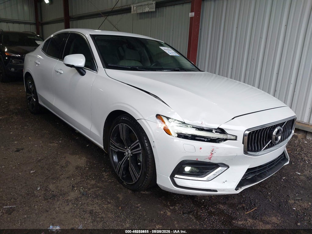 Volvo S60 2022