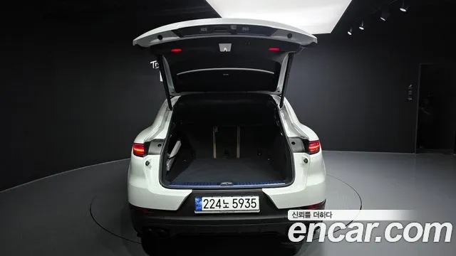 Porsche Cayenne 2023