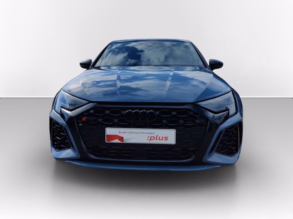 Audi RS3 2024