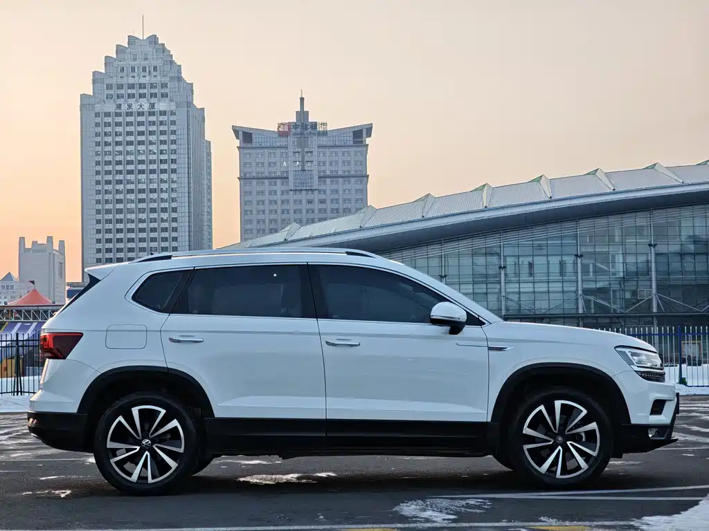Volkswagen Tharu 2021