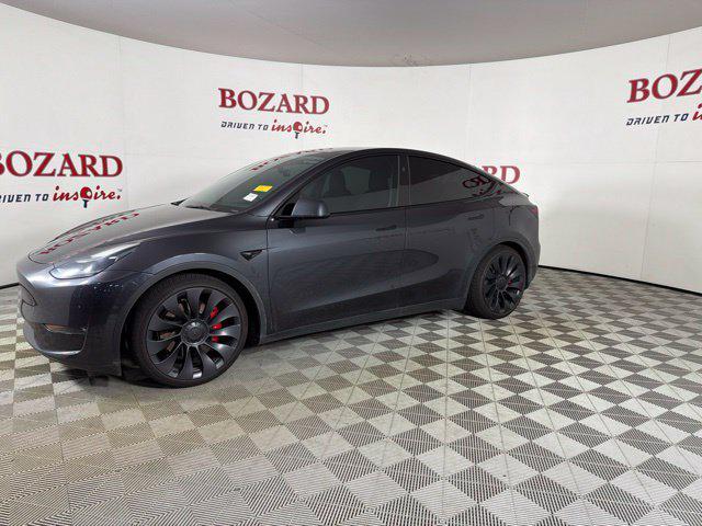 Tesla Model Y 2024