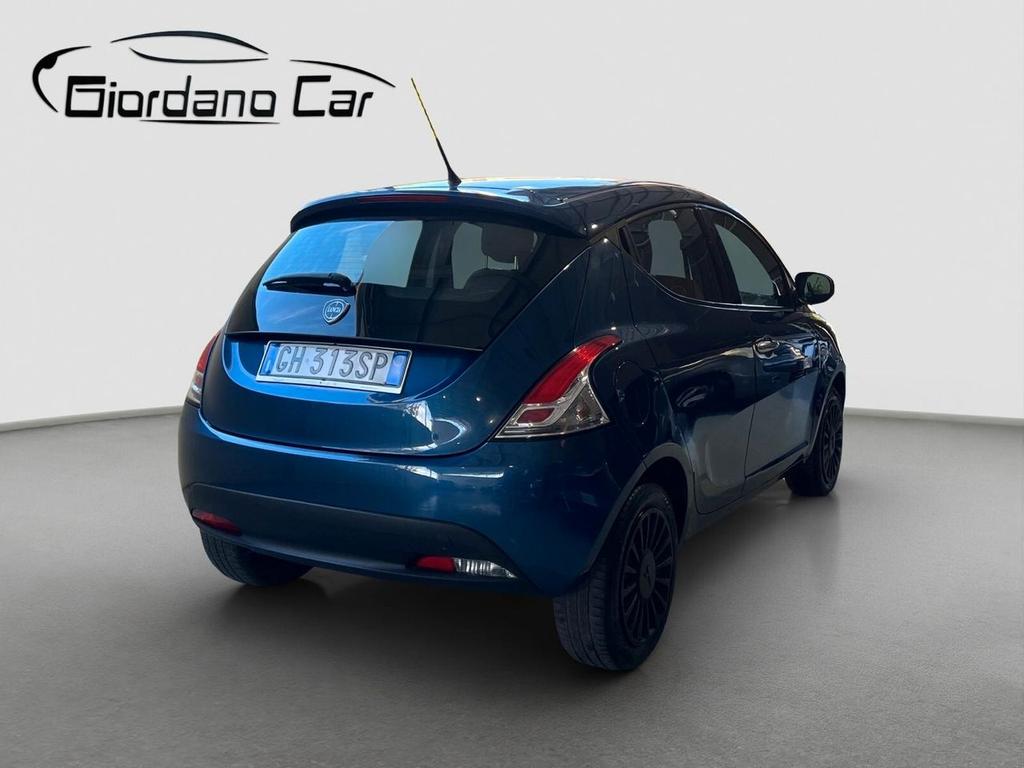 Lancia Ypsilon 2022