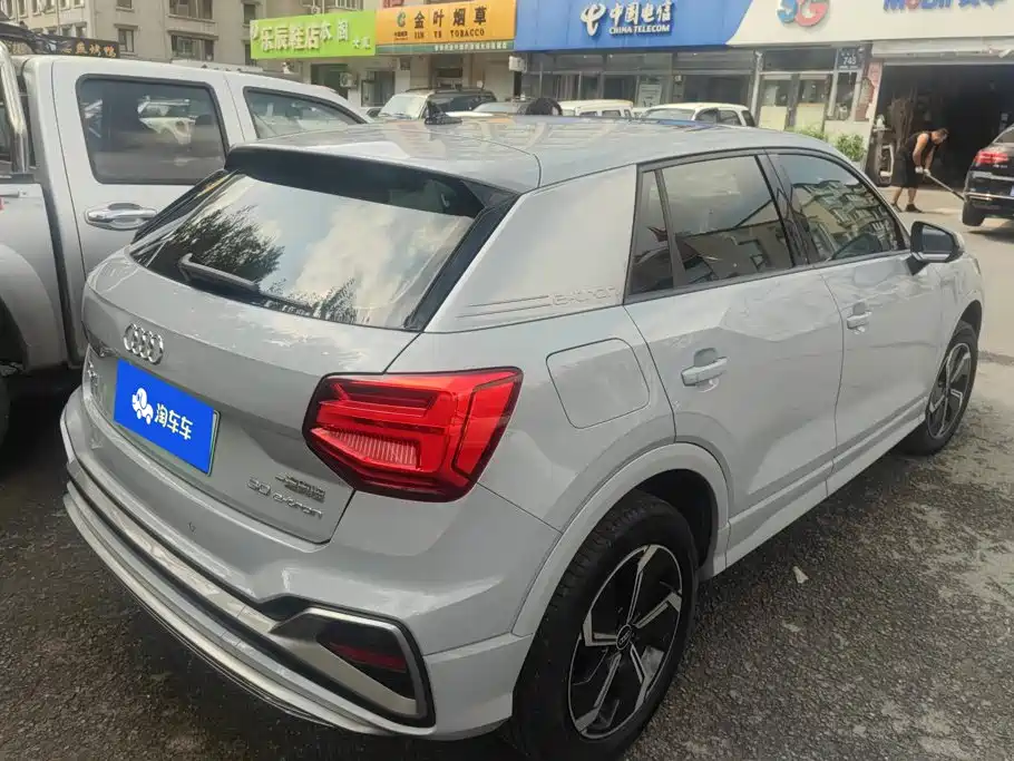 Audi e-tron 2022