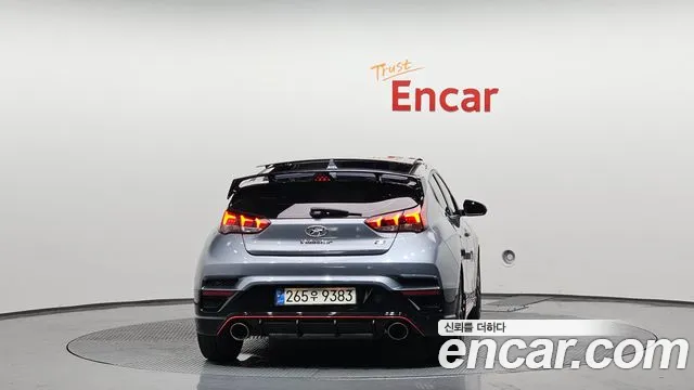 Hyundai Veloster 2020