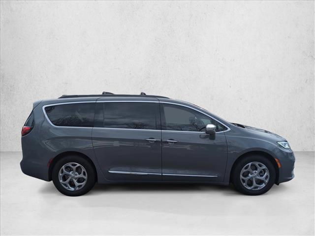 Chrysler Pacifica 2022