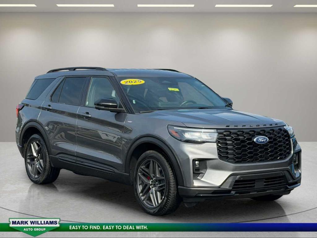 Ford Explorer 2025