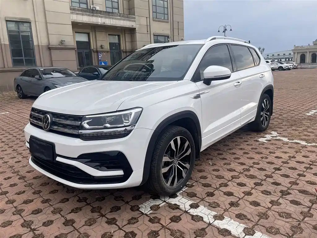 Volkswagen Tharu 2021
