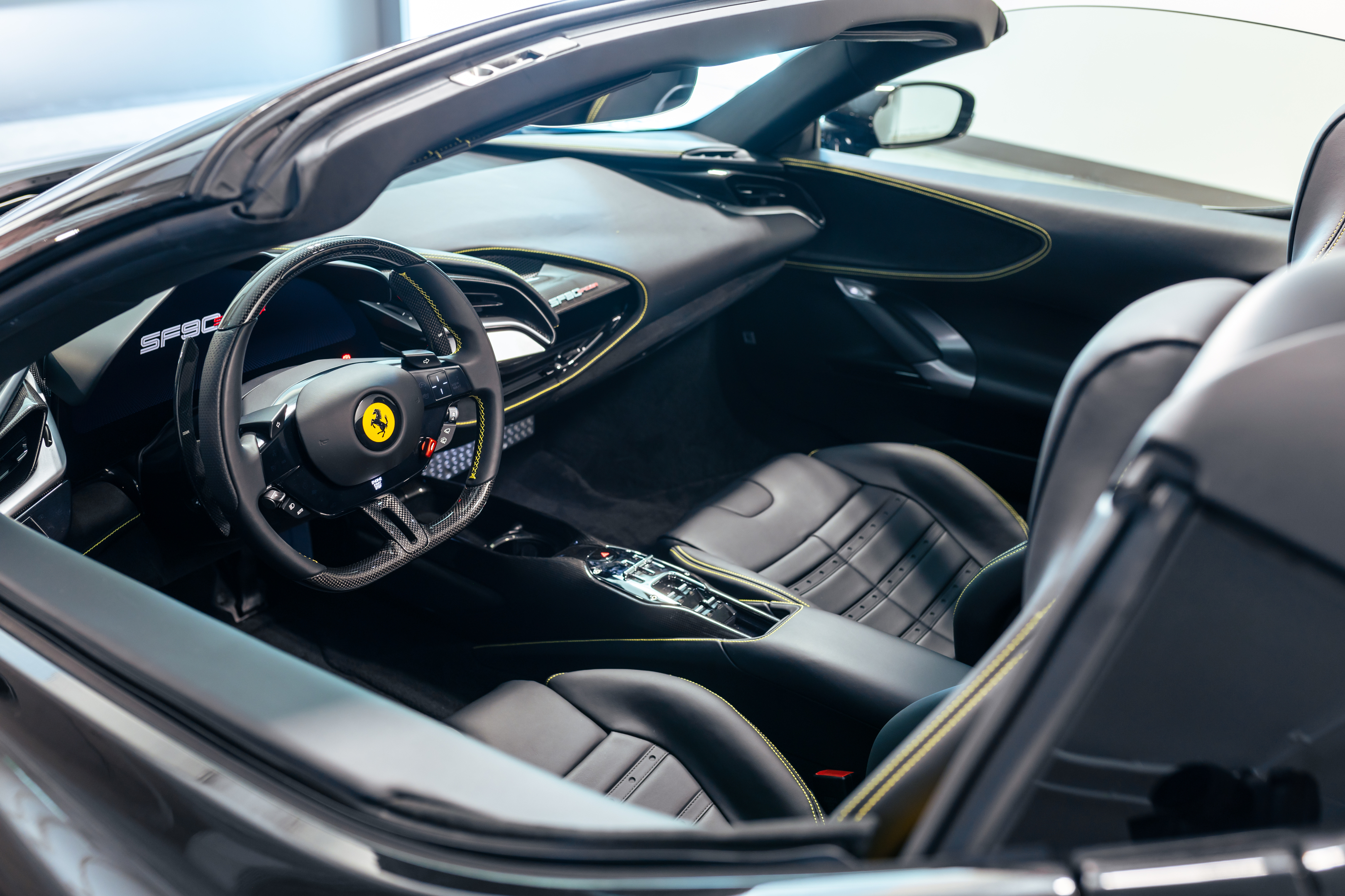 Ferrari SF90 2024