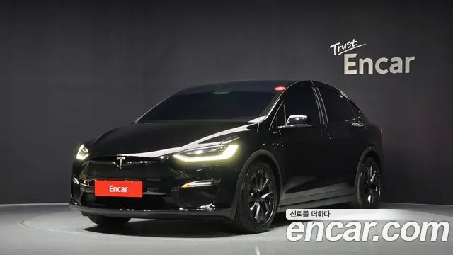 Tesla Model X 2023