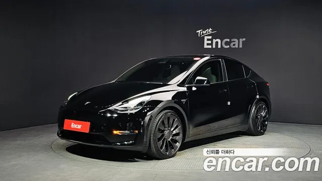 Tesla Model Y 2022