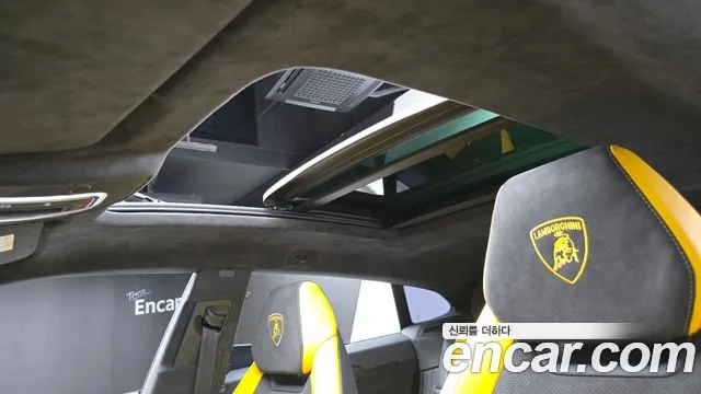 Lamborghini Urus 2022