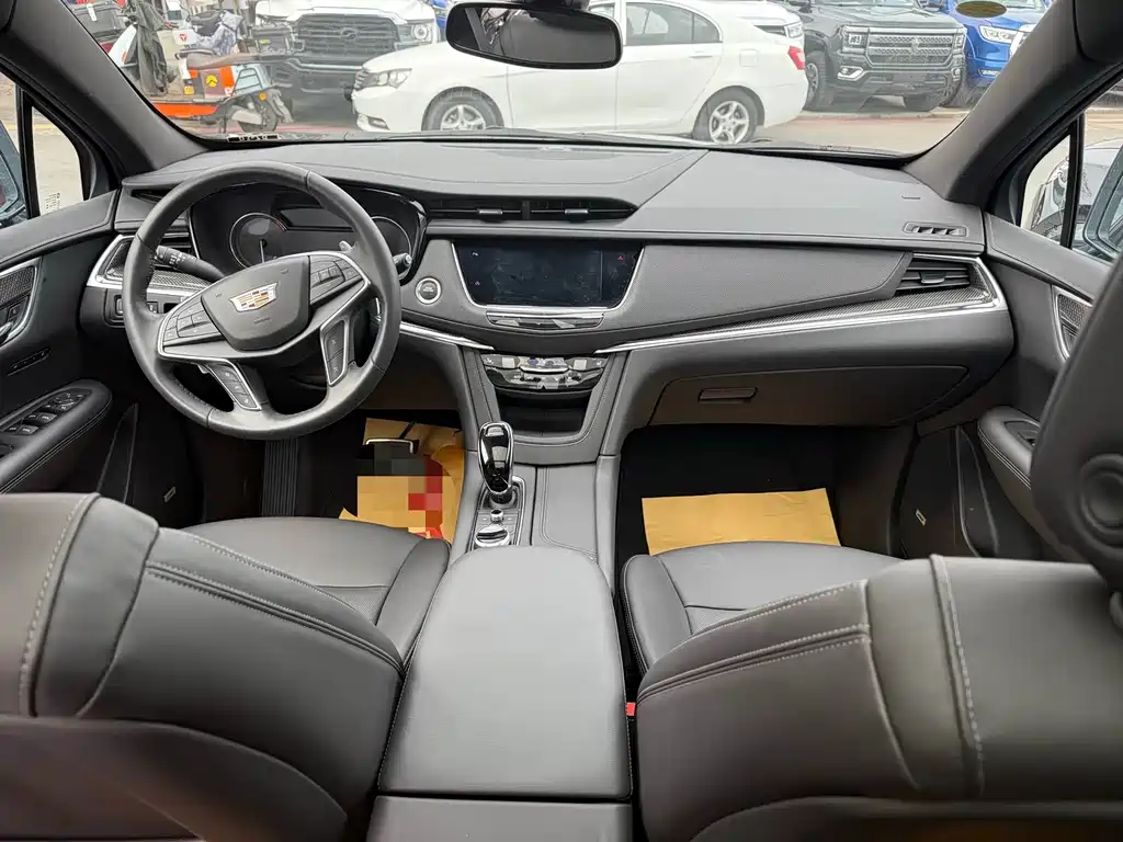 Cadillac XT5 2023