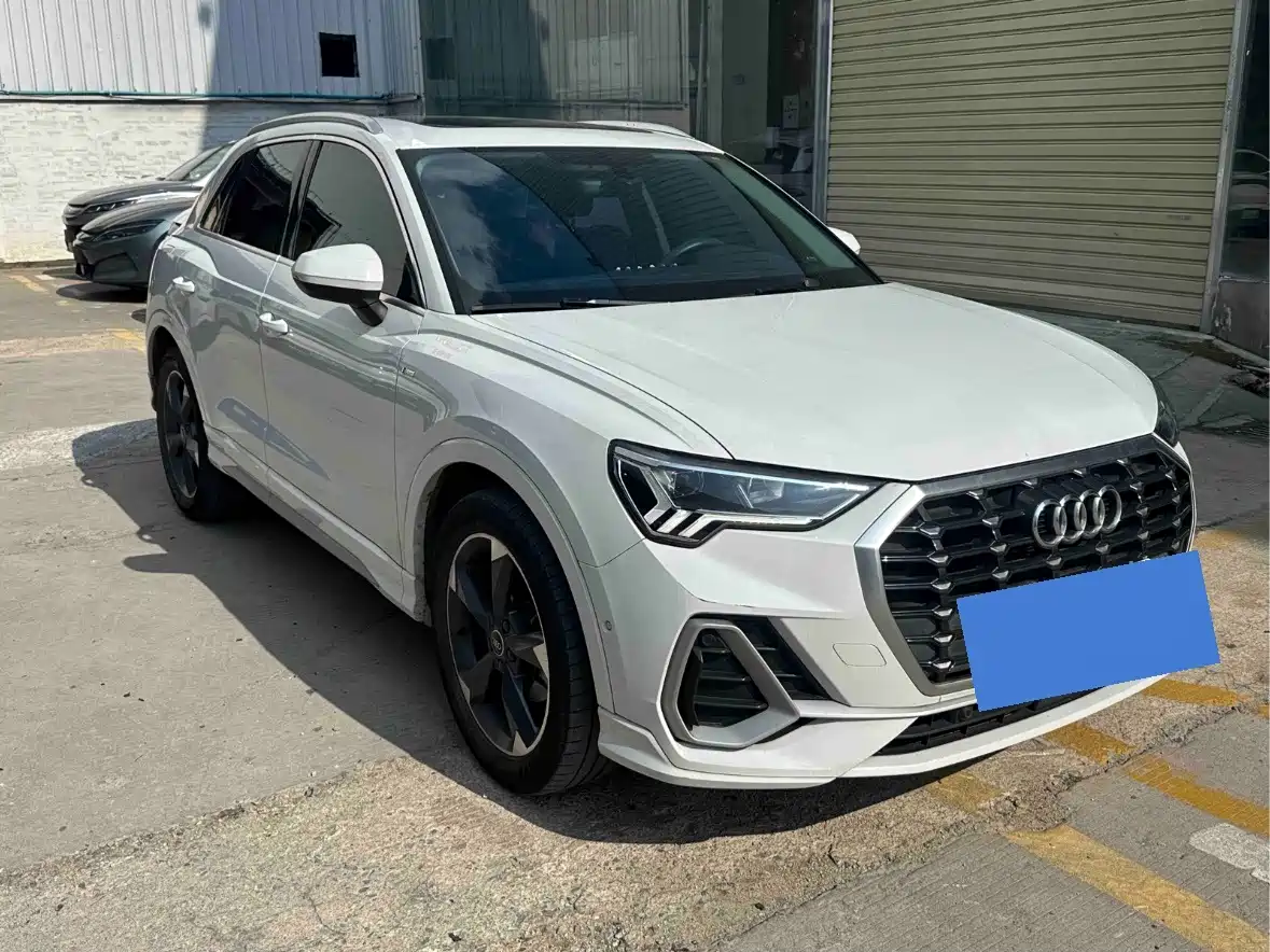 Audi Q3 2023