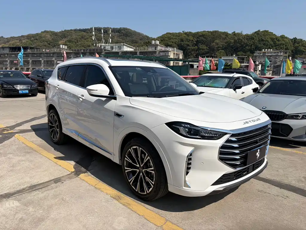 Jetour X70 PLUS 2023