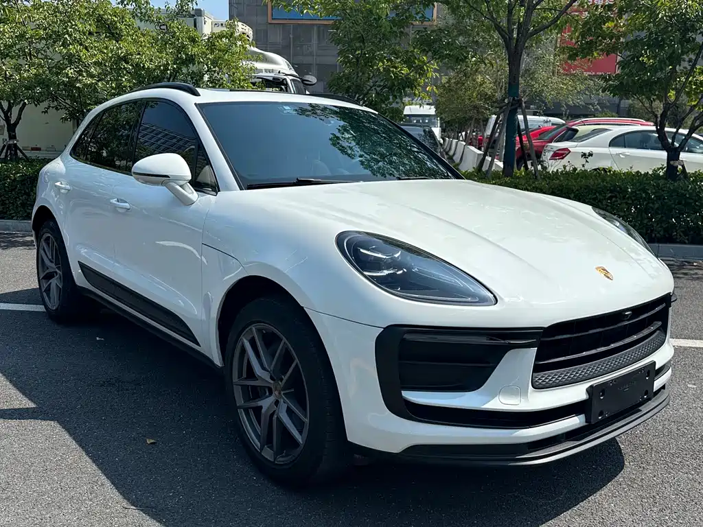 Porsche Macan 2022