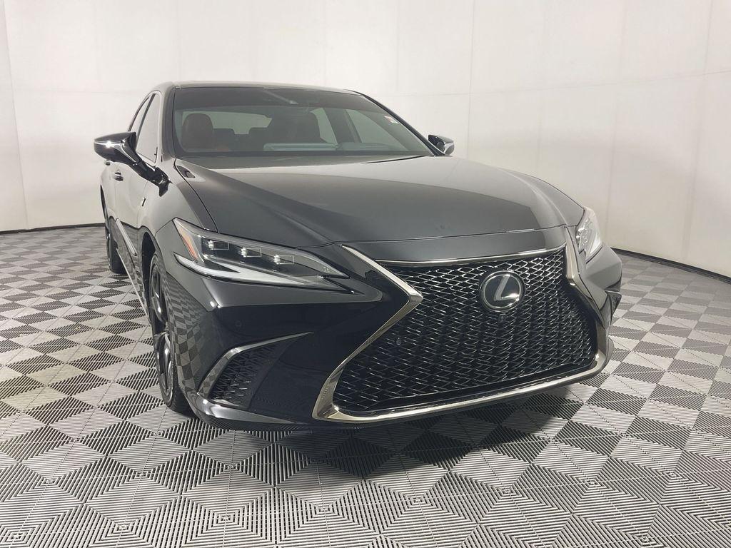 Lexus ES 2023