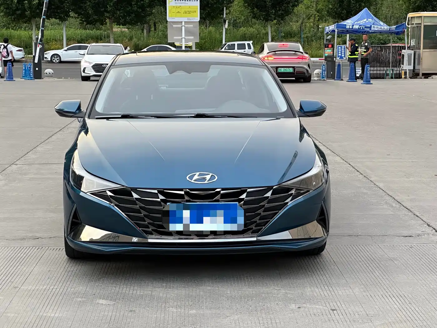Hyundai Elantra 2022