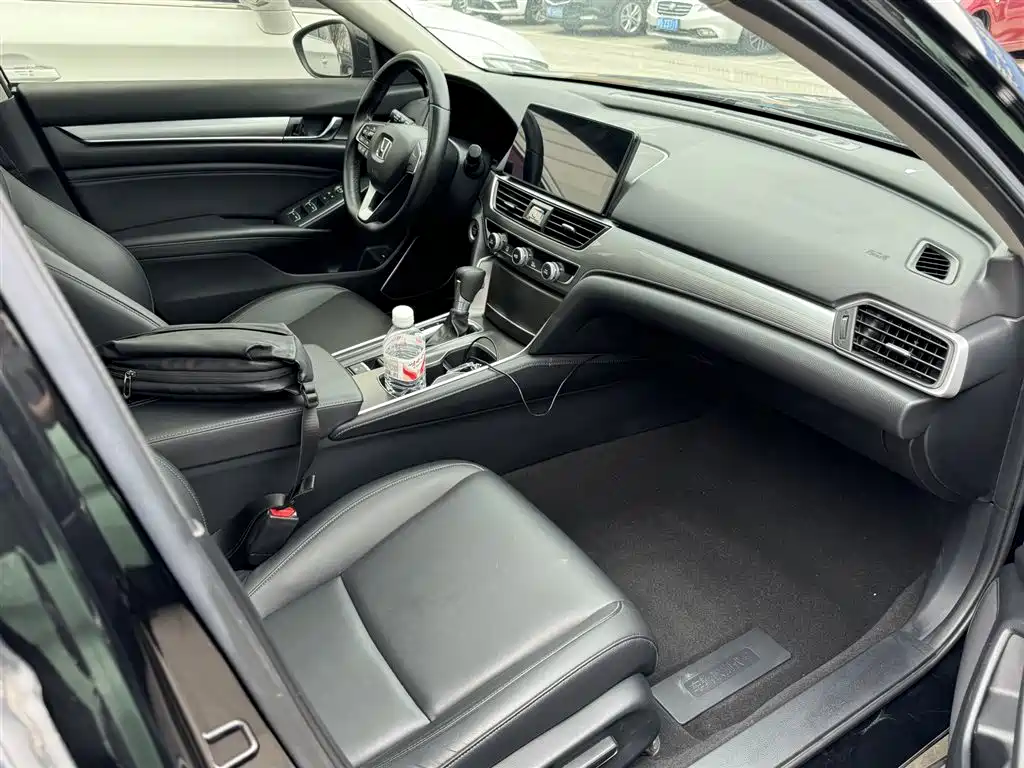 Honda Accord 2022