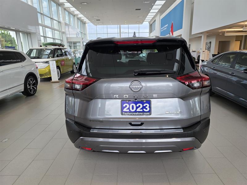 Nissan Rogue 2023