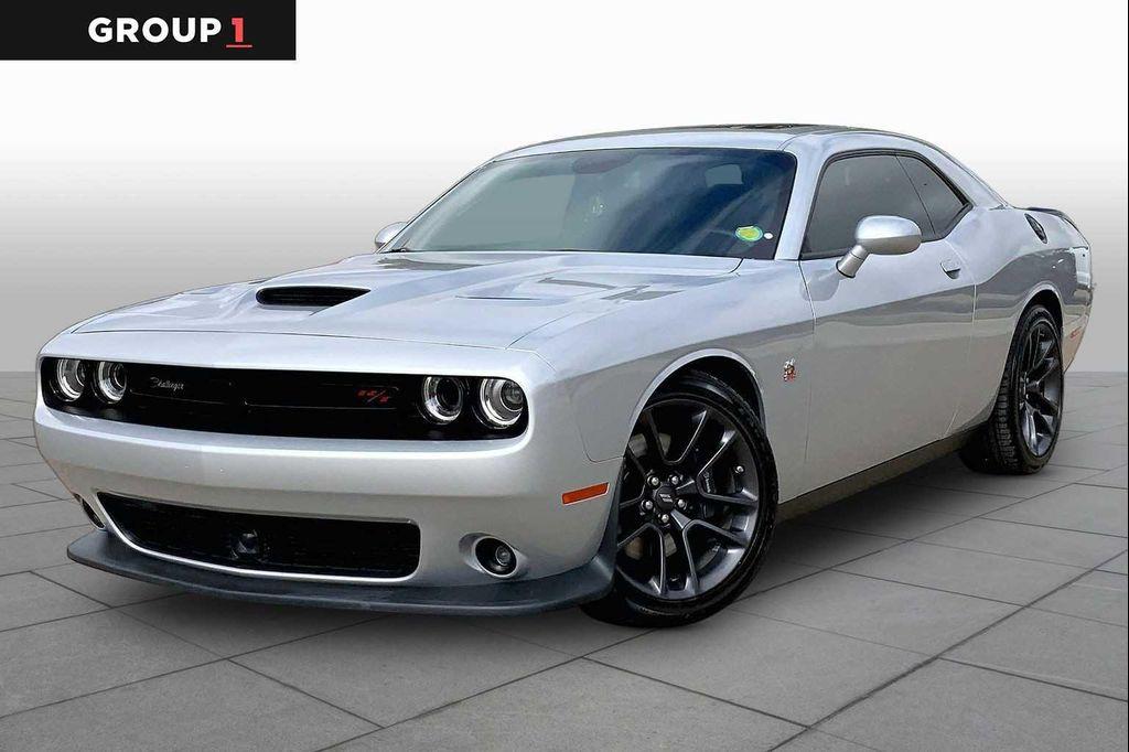 Dodge Challenger 2023