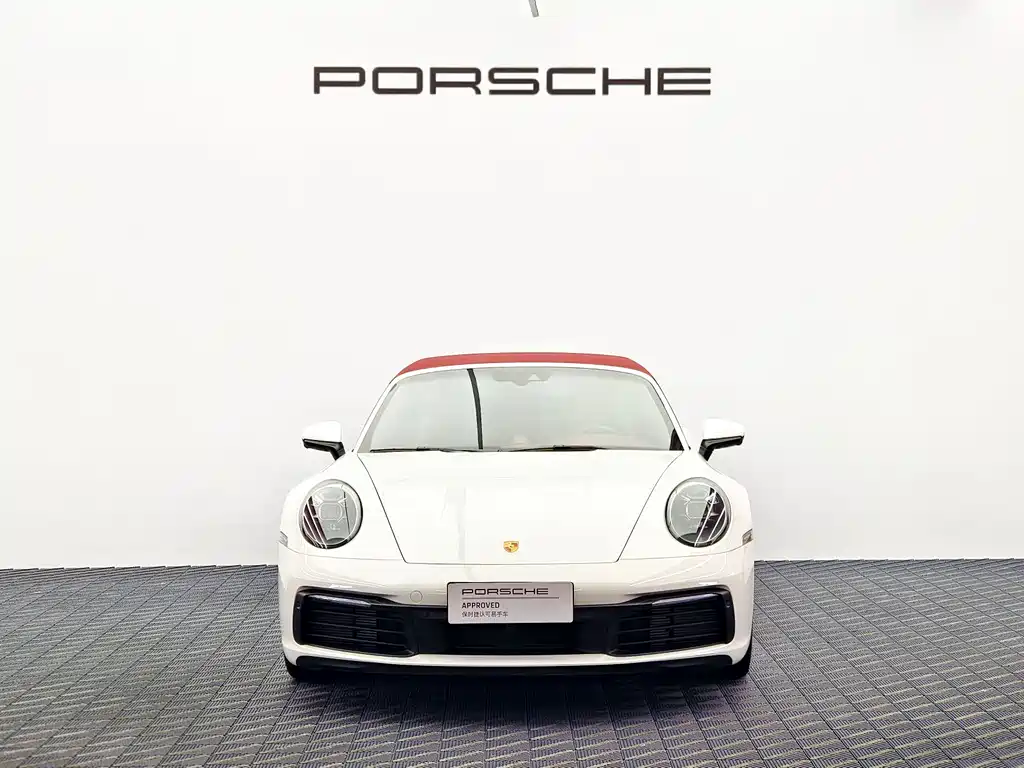 Porsche 911 2023