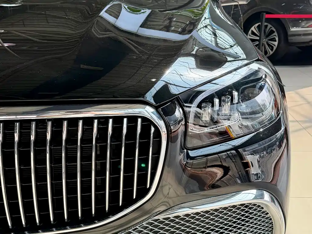 Mercedes-Benz Maybach GLS 2023