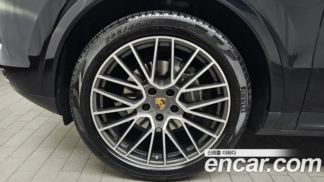 Porsche Cayenne 2020