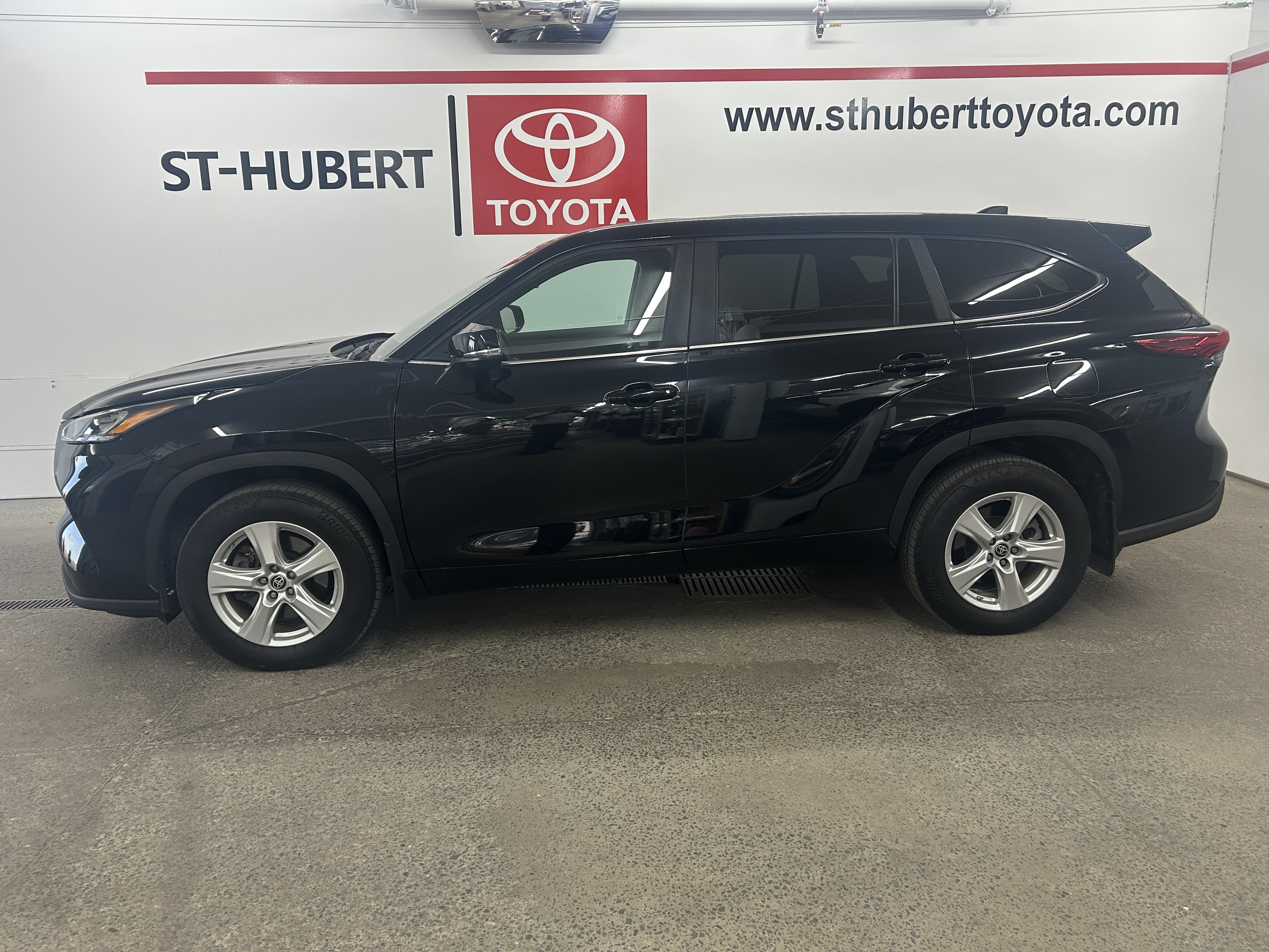 Toyota Highlander 2023