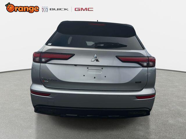 Mitsubishi Outlander 2024