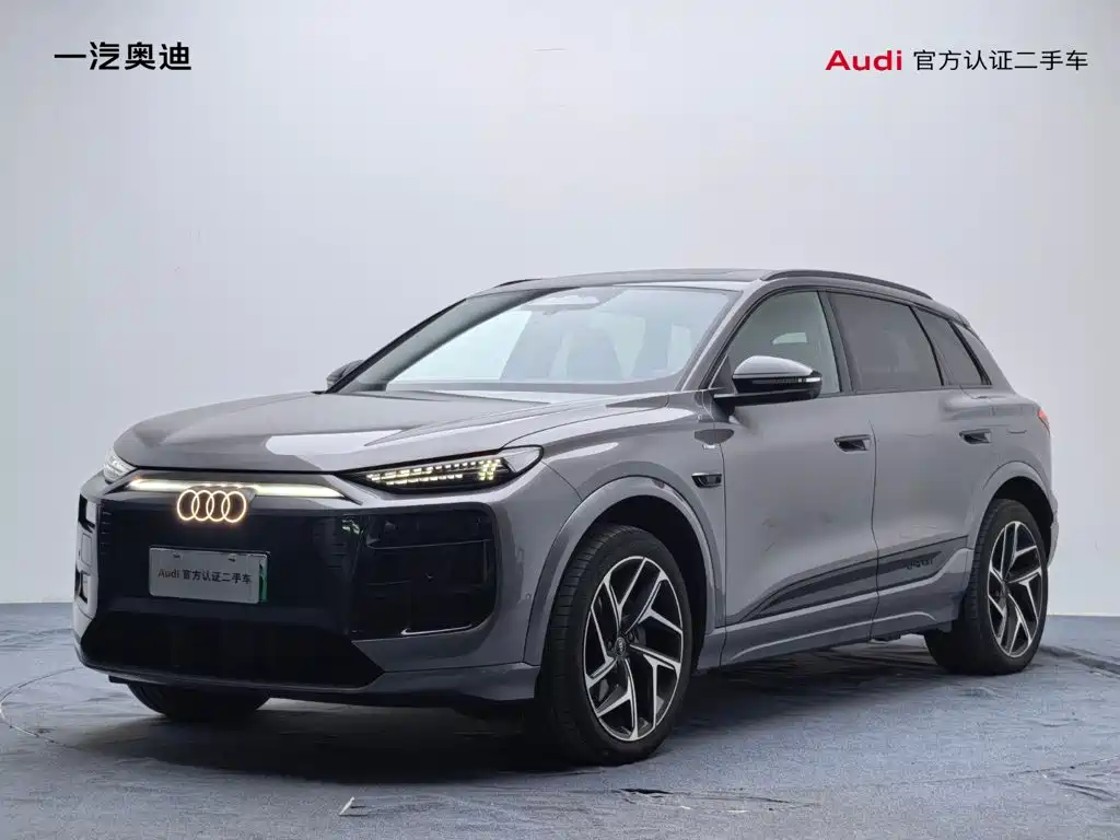 Audi e-tron 2025