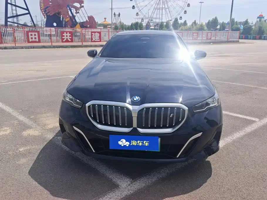 BMW i5 2024