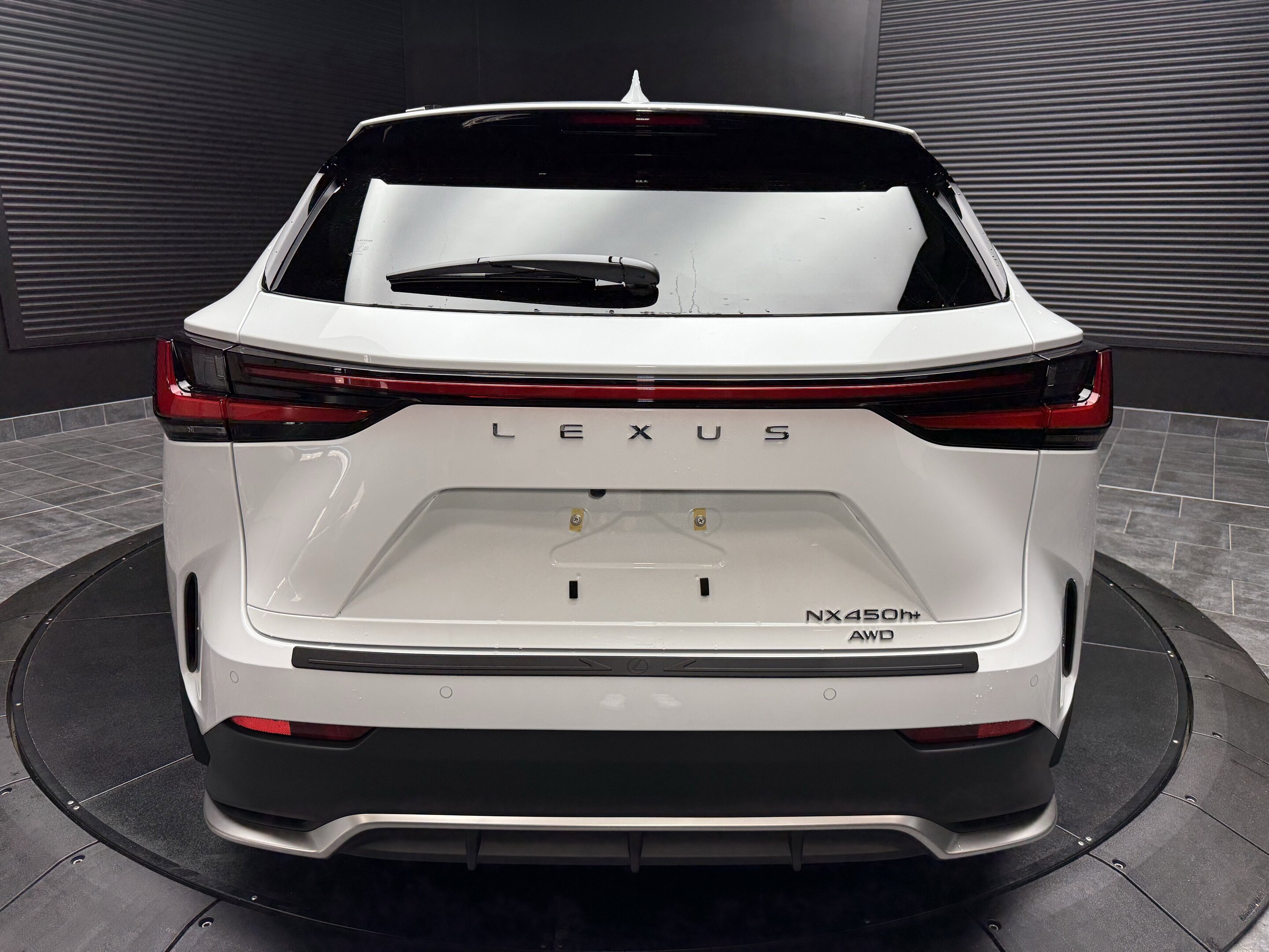 Lexus NX 2025