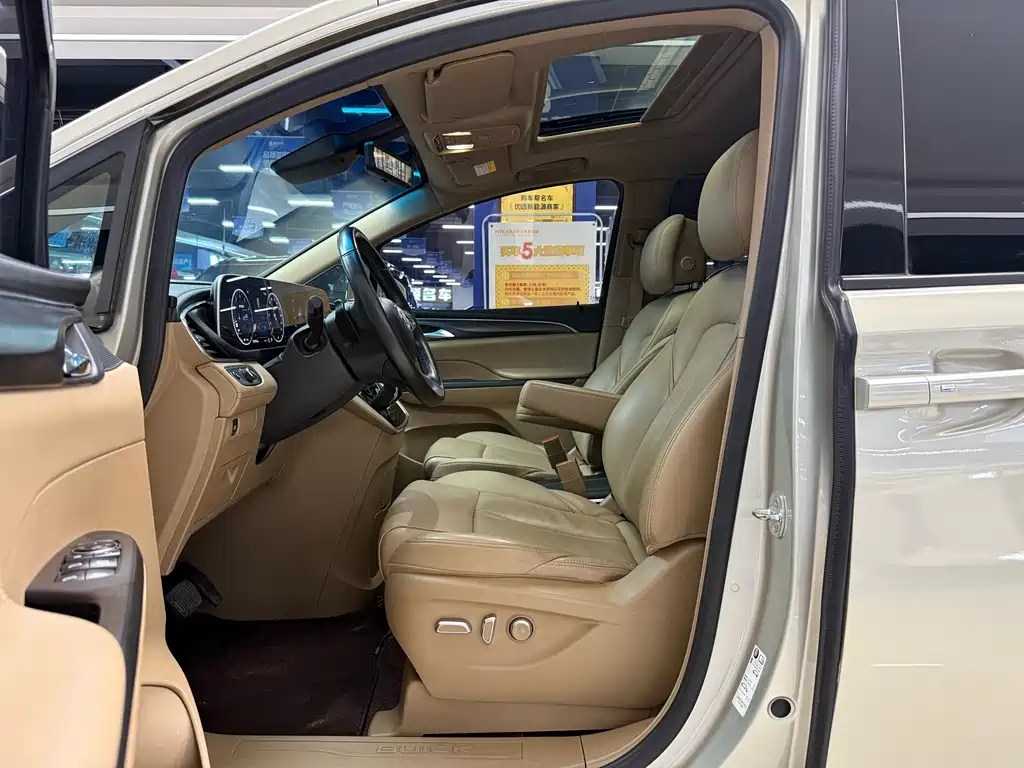 Buick GL8 2021