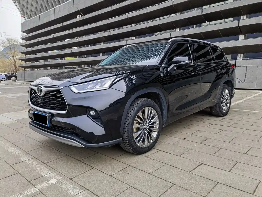 Toyota Highlander 2023