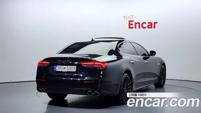 Maserati Quattroporte 2020