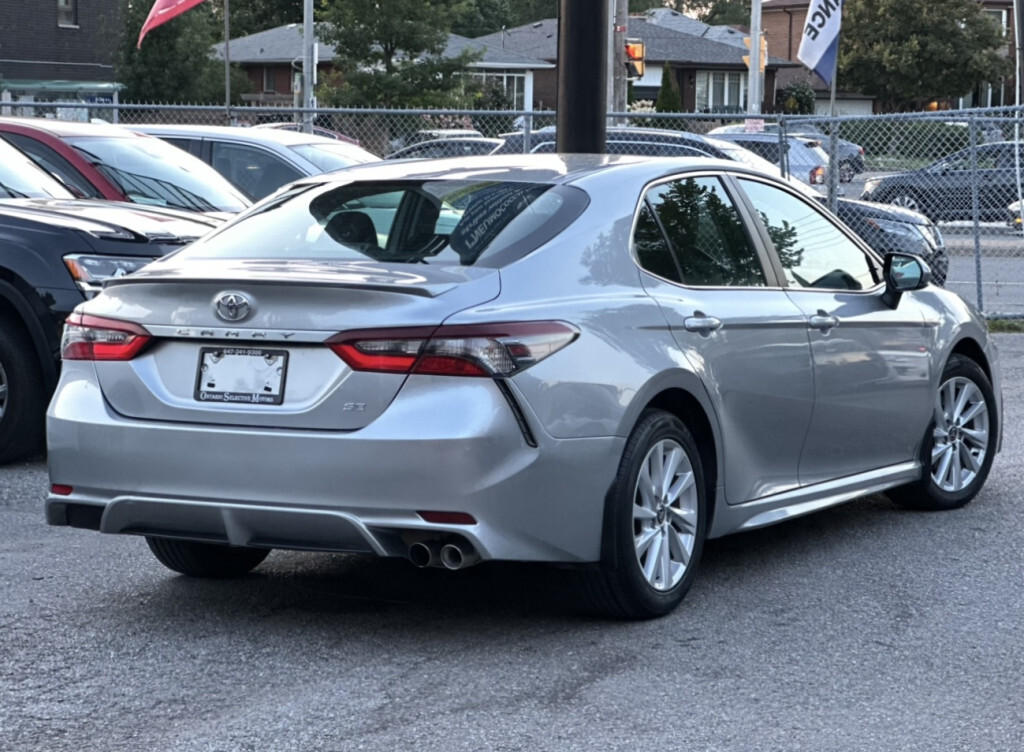 Toyota Camry 2023