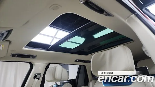 Land Rover Range Rover 2023