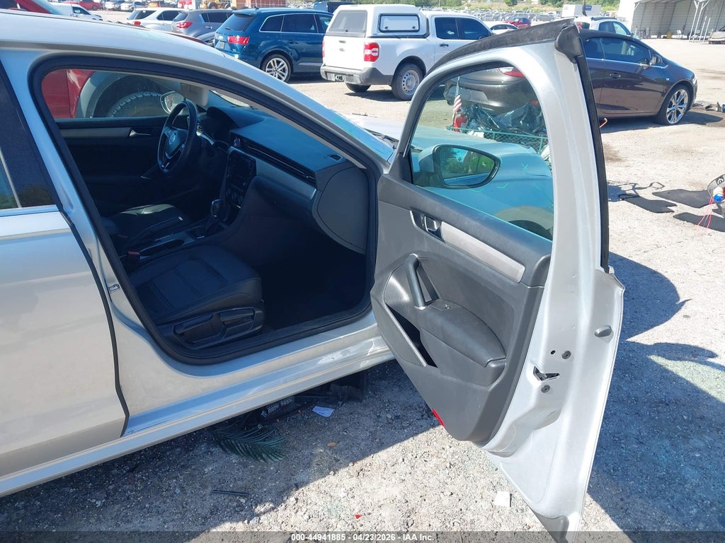 Volkswagen Passat 2021