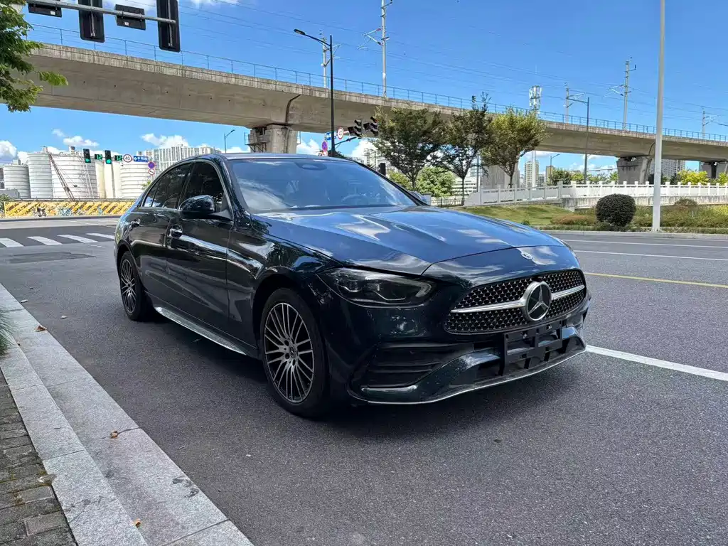 Mercedes-Benz C-Класс 2023