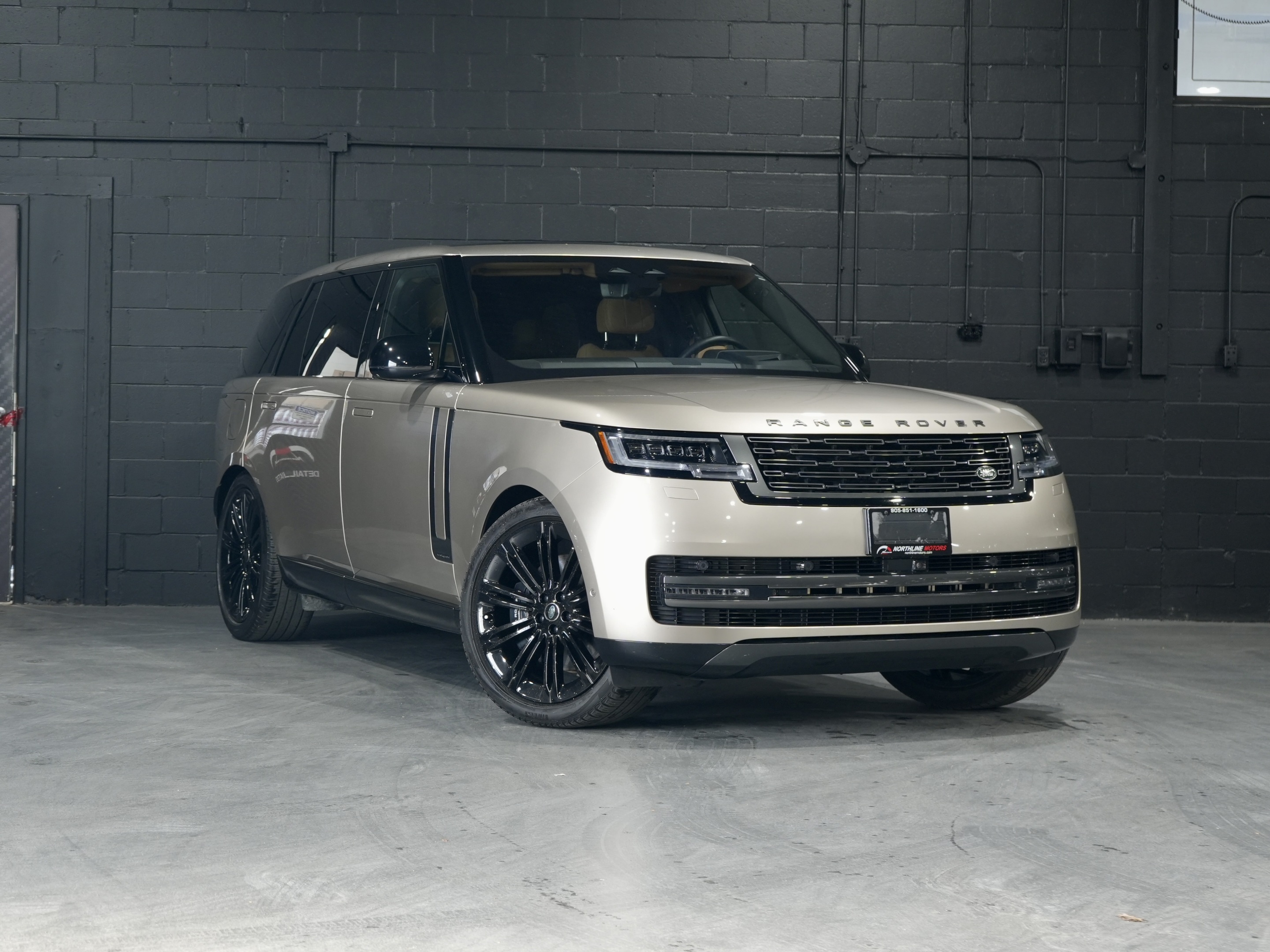 Land Rover Range Rover 2023