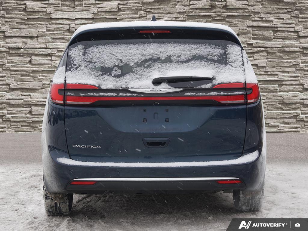 Chrysler Pacifica 2024