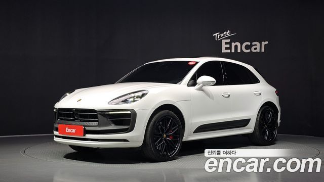 Porsche Macan 2023