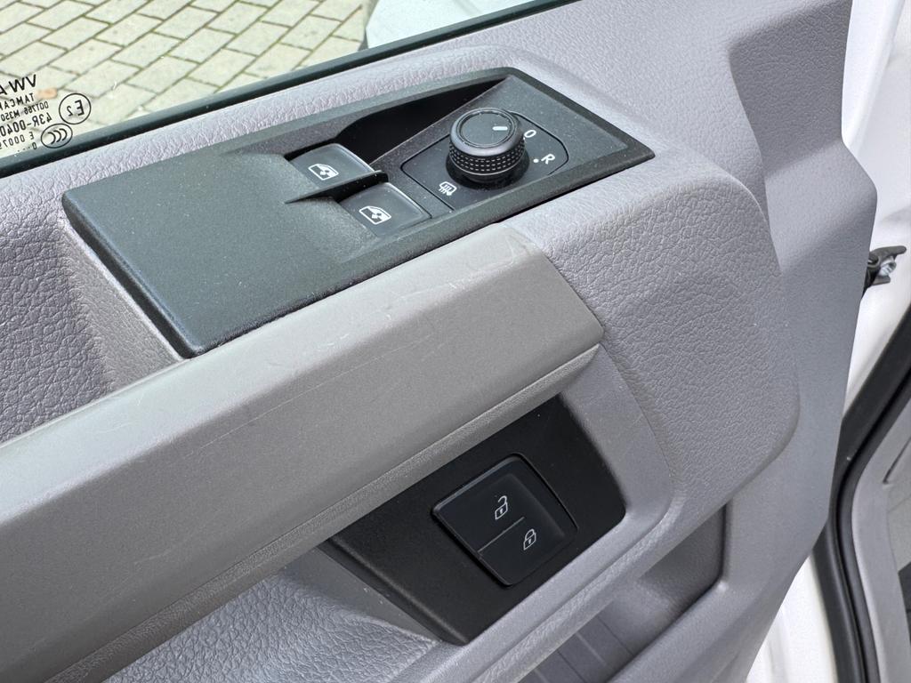 Volkswagen CRAFTER 2021
