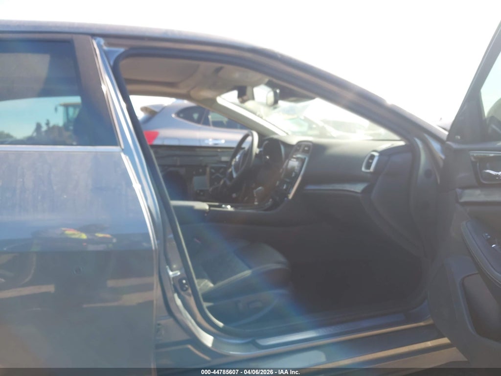 Nissan Maxima 2022