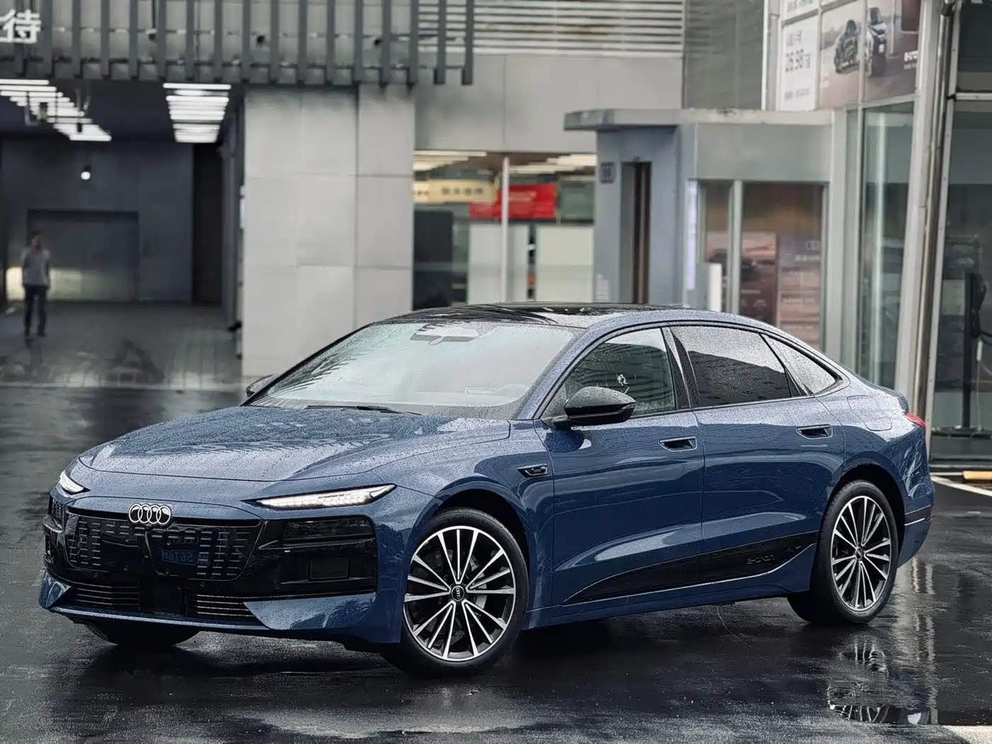 Audi e-tron 2026