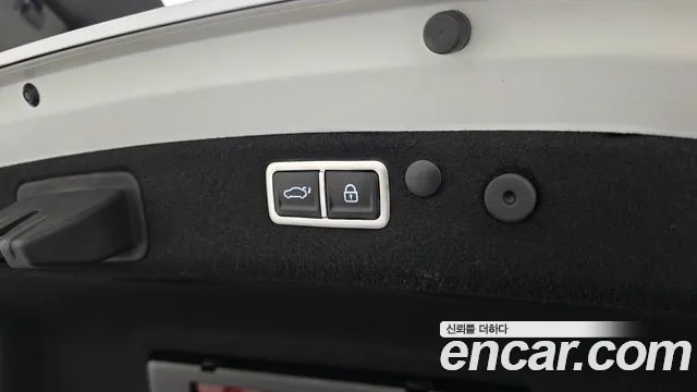 Genesis G70 2024