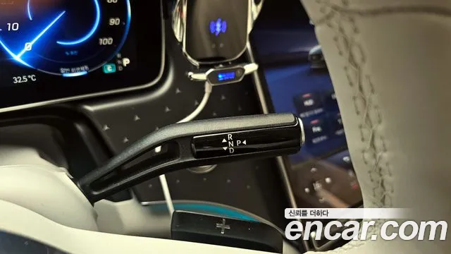 Mercedes-Benz EQE 2024